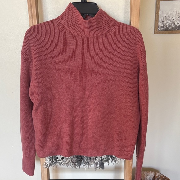 lululemon athletica Sweaters - lululemon athletica Mauve Turtleneck Sweater